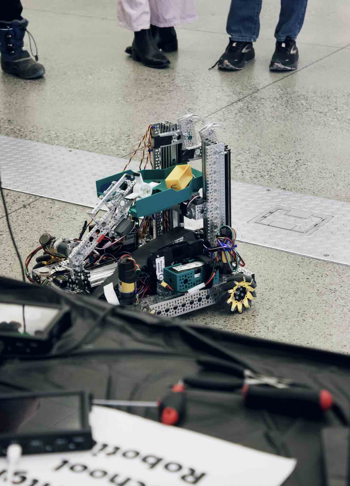 Robot
